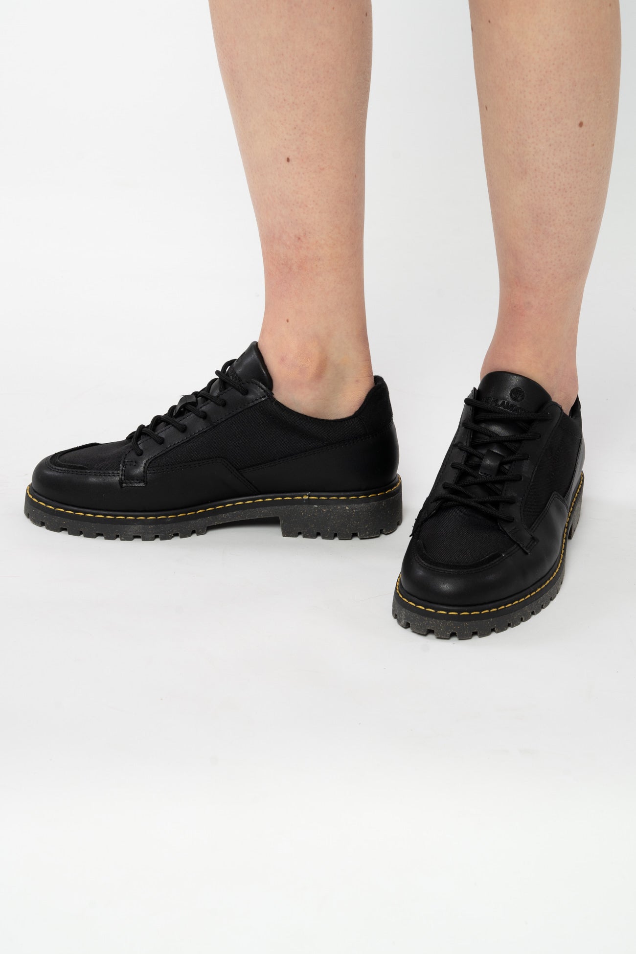 1-2-BLACK-COC-BLACK-front