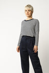 1Neha-High-waist-pleated-Pants-navy-04