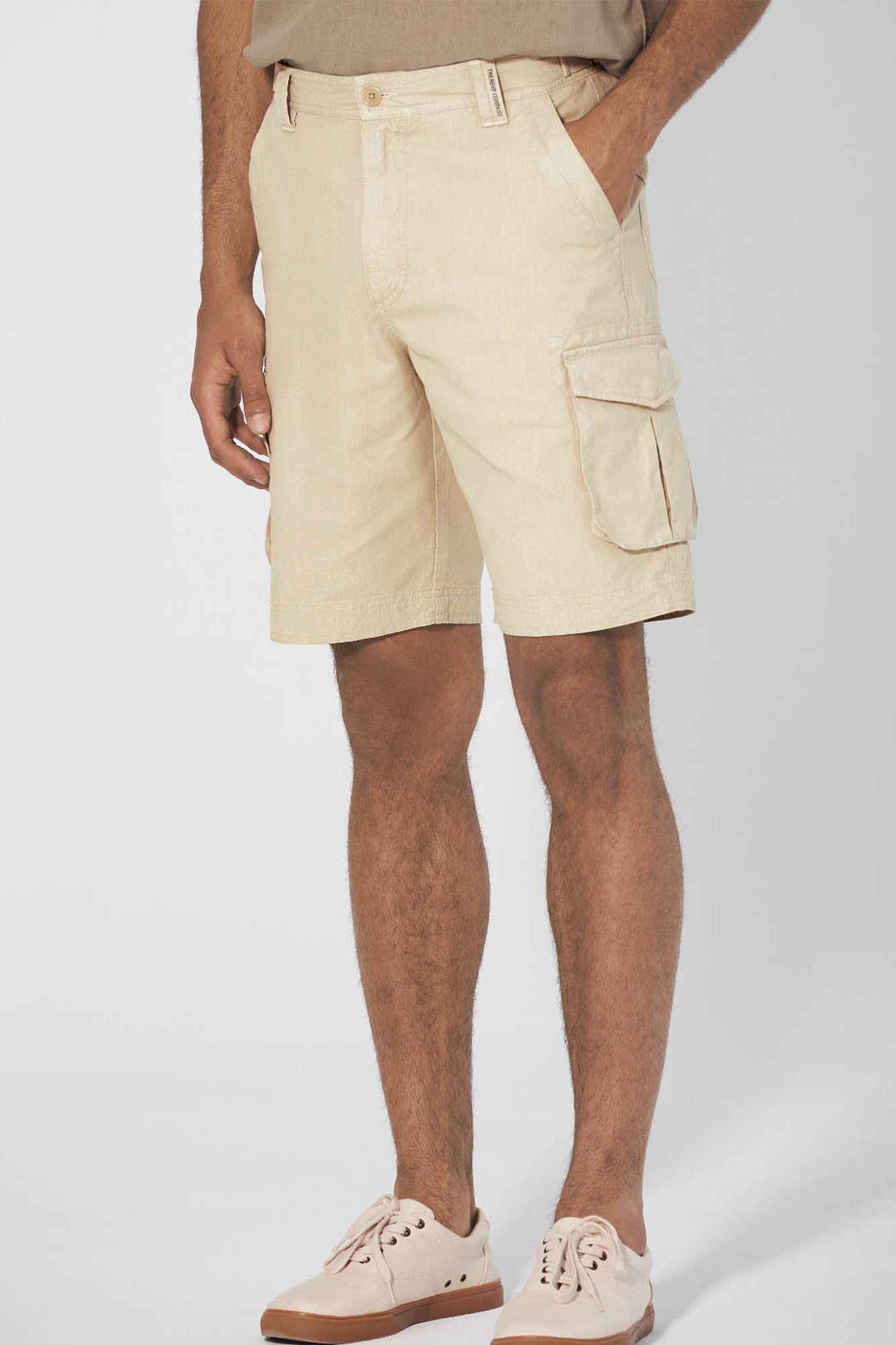 Cargo-Hose-Shorts-Kurz-Maenner-DH532-Gobi-Vorne