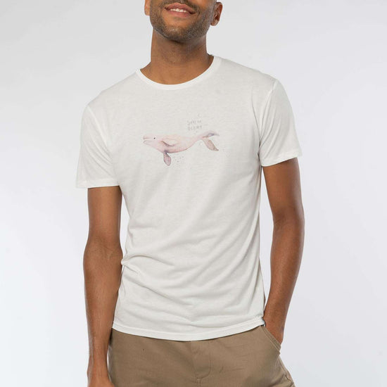 D-Beluga-Maenner-ECOVERO-TM-T-Shirt-Faire-Mode-M-nner-White-Vorne2
