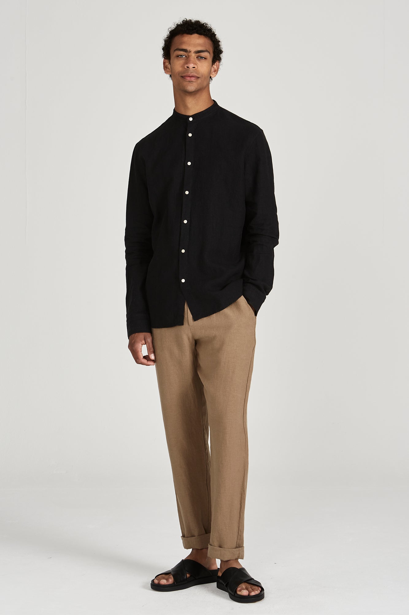 GB1392-Black-Linen-Extra-2