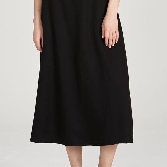 GB1413-Black-Tencel-Main