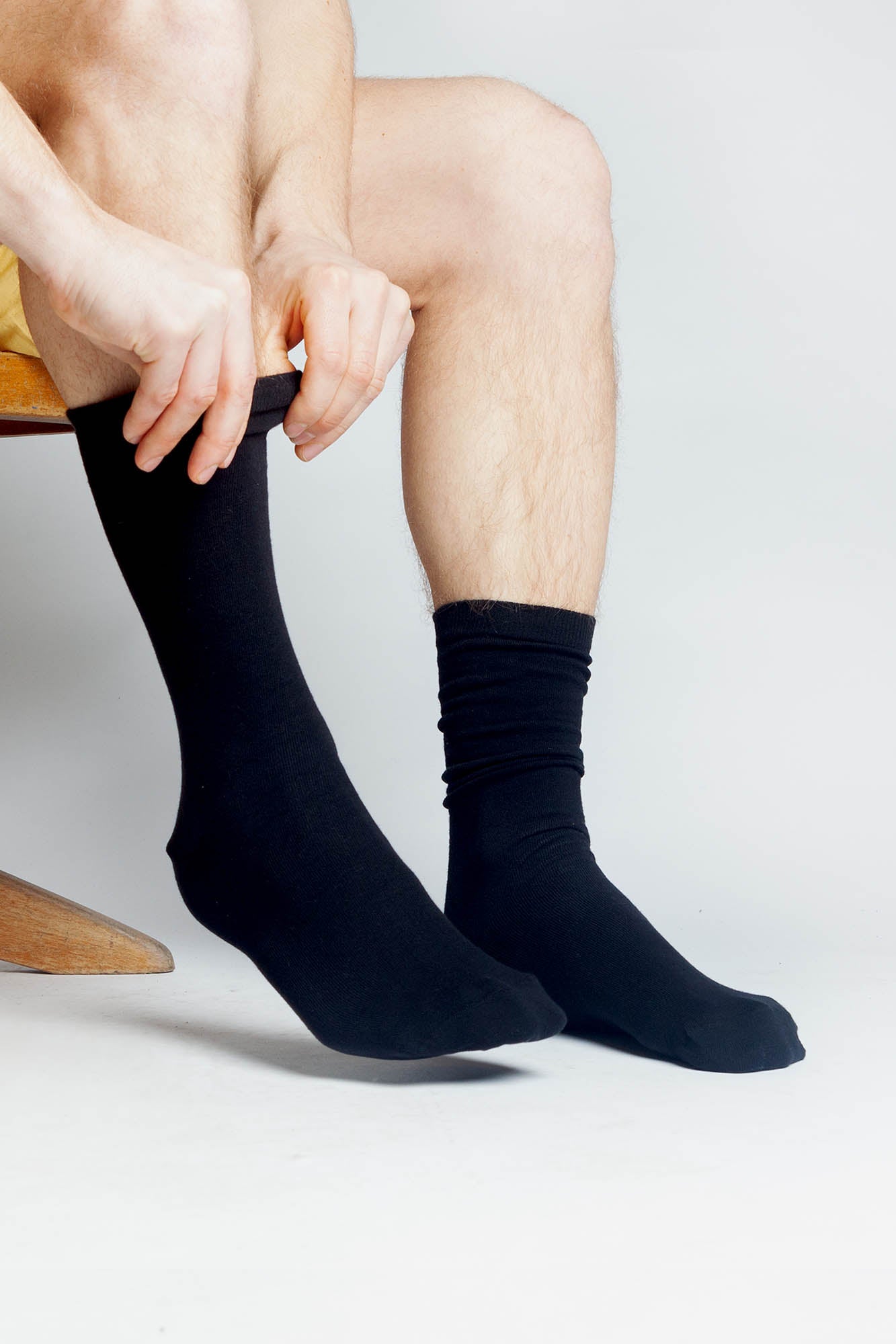 M-1301-Fair-Trade-Bio-Socken-Herren-Lang-Schwarz-Detail-4
