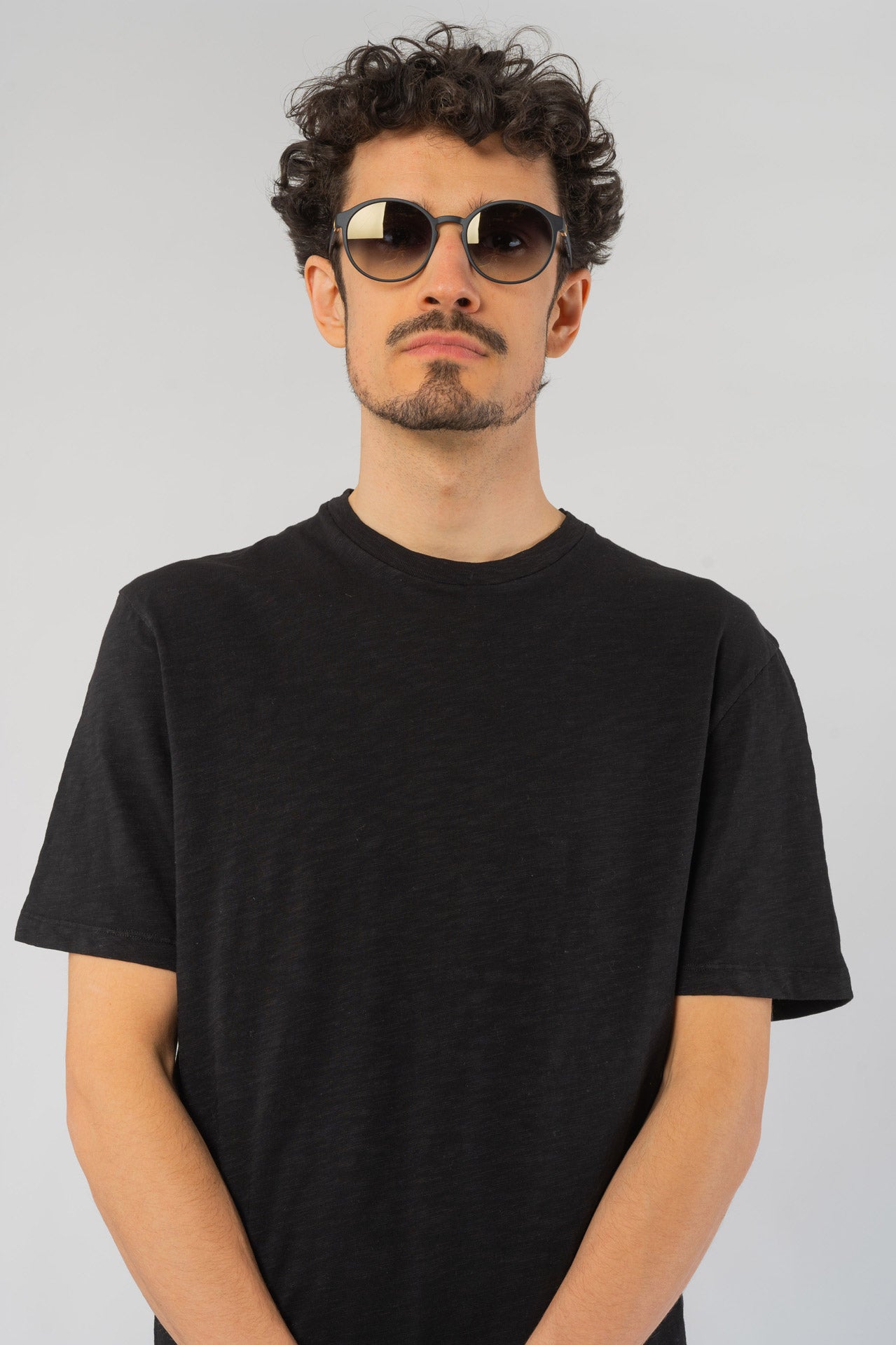 M-18801-Sporty-T-Shirt-aus-TENCEL-Bio-Baumwolle-Mode-Shop-Online-Herren-CYPRESS-Black-Flame-Vorne2