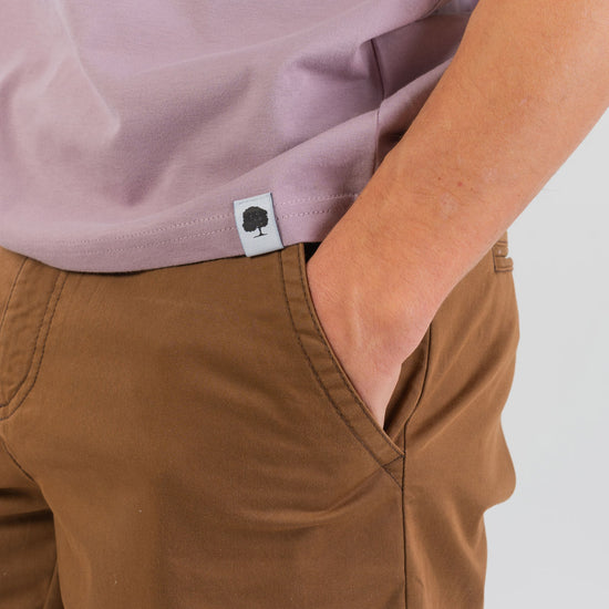 M-2006-Micro-Chino-Shorts-aus-Bio-Baumwolle-Organic-Kleidung-Herren-ARABIAN-Brown-Vorne2