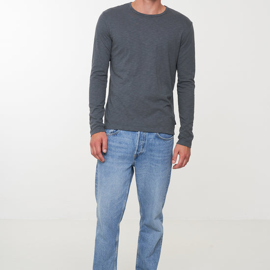 M-201027-MACA-Longsleeve-aus-Bio-Baumwolle-Mode-Kleidung-DABONI-Dove-Blue-Vorne1