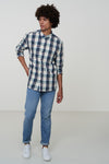 M-204002-OAK-Kariertes-Hemd-aus-Bio-Baumwolle-Kleidung-Fair-Trade-Bio-Herren-FLECKER-Summer-Sand-Lake-Green-Vorne