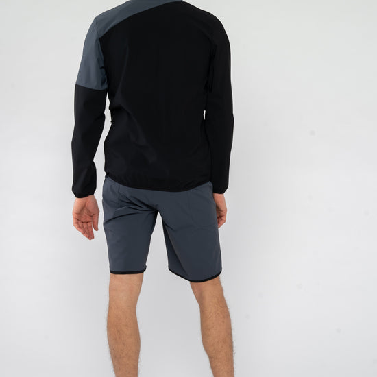 M-2230-Sportjacke-aus-ECONYL-Faire-Kleidung-Online-Herren-GROLLI-Black-Hinten