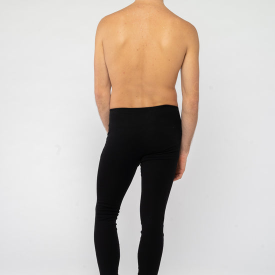 M-4365-JONATHAN-Lange-Unterhose-aus-Bio-Baumwolle-Oekomode-Herren-RASPOTEN-Black-Hinten