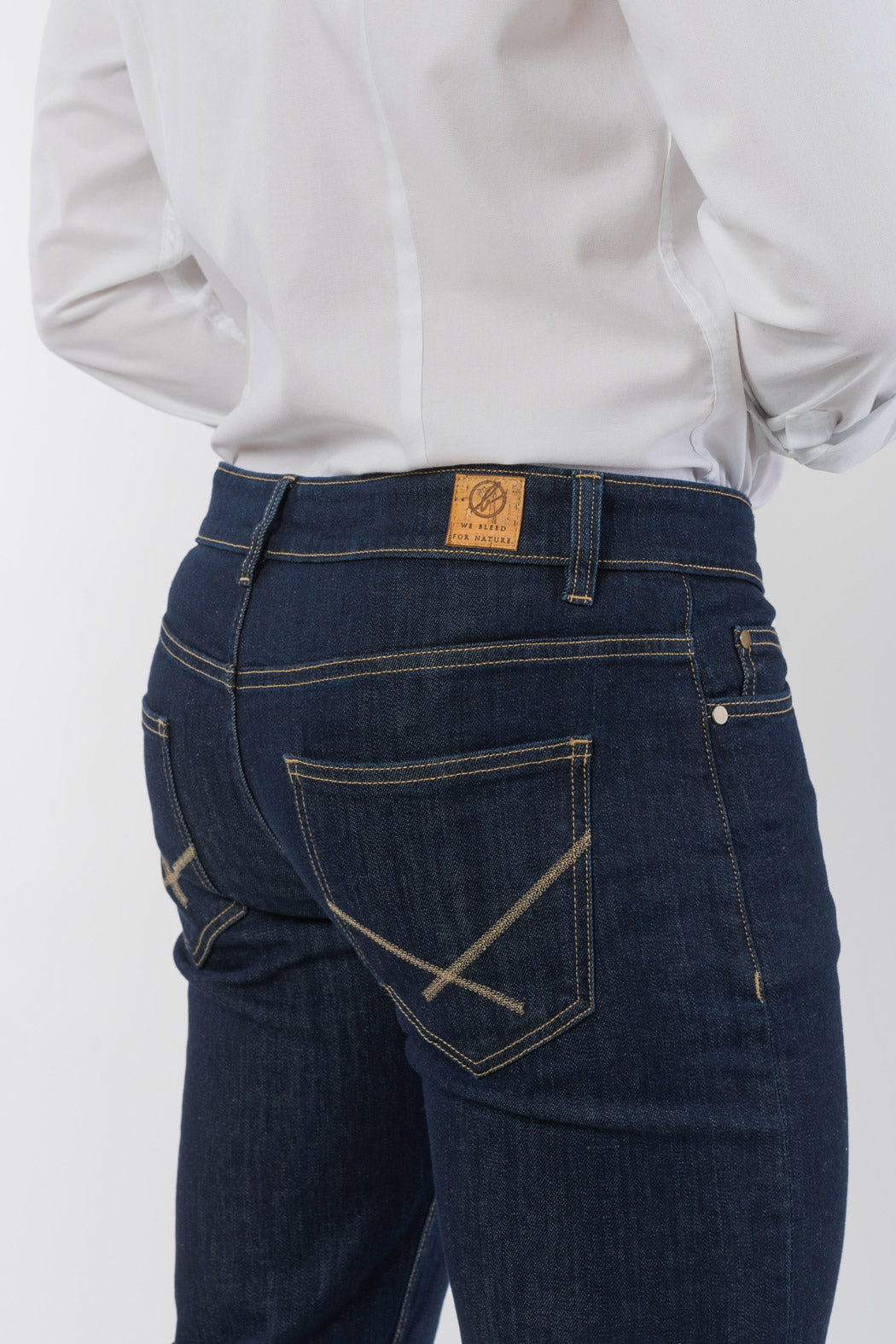 M-499cn-Active-Jeans-2-0-aus-Bio-Baumwolle-Faire-Kleidung-Kaufen-Herren-ALBUS-dark-denim-Vorne-3