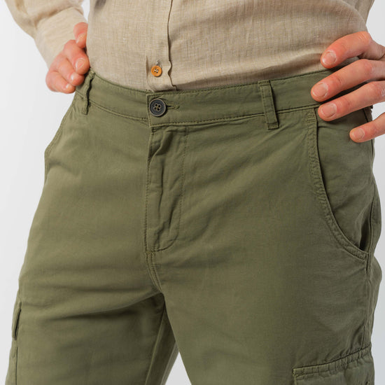 M-63522-Bermudas-mit-Cargo-Taschen-aus-Leinen-Bio-Baumwolle-Bio-Mode-Herren-JAME-Olive-Washed-Vorne3