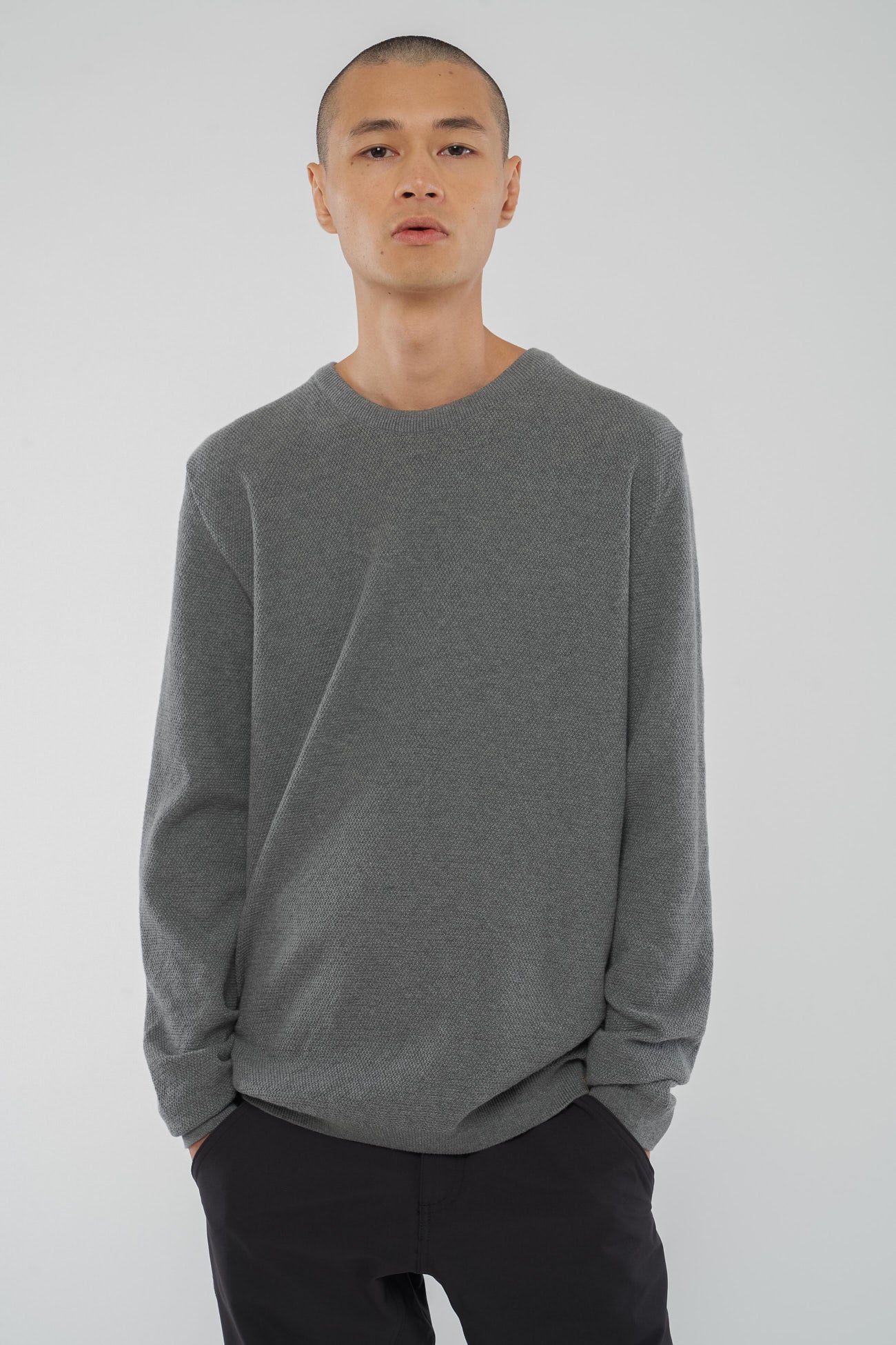 M-63784-LIONEL-Pullover-aus-Bio-Baumwolle-Fair-Trade-Kleidung-Berlin-Herren-MONSPELLI-Grey-Melange-Vorne