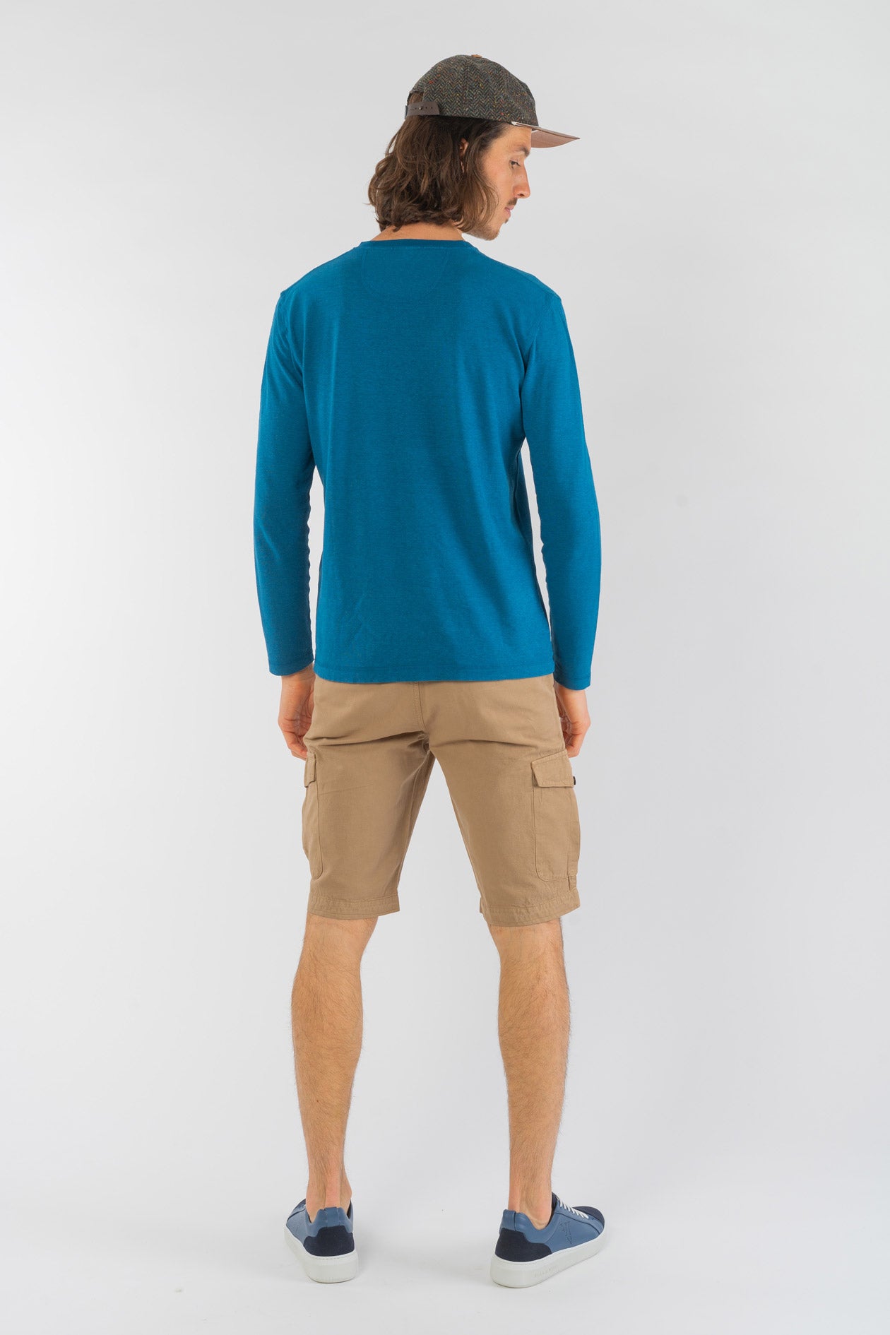 M-DH225OEB-Leichtes-Basic-Longsleeve-aus-Hanf-Bio-Baumwolle-Faire-Mode-Online-Herren-FAXON-Sea-Vorne1