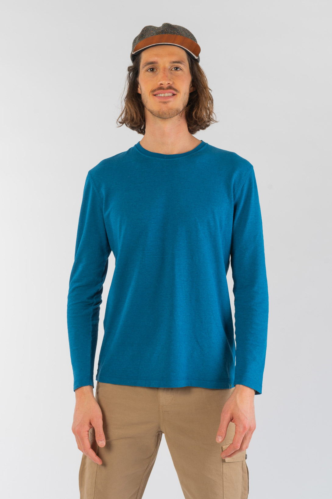 M-DH225OEB-Leichtes-Basic-Longsleeve-aus-Hanf-Bio-Baumwolle-Faire-Mode-Online-Herren-FAXON-Sea-Vorne2