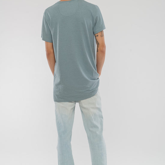 M-DH245OEB-Slim-fit-T-Shirt-aus-Hanf-Bio-Baumwolle-Fair-Trade-Mode-Online-Herren-SONEO-Aloe-Hinten