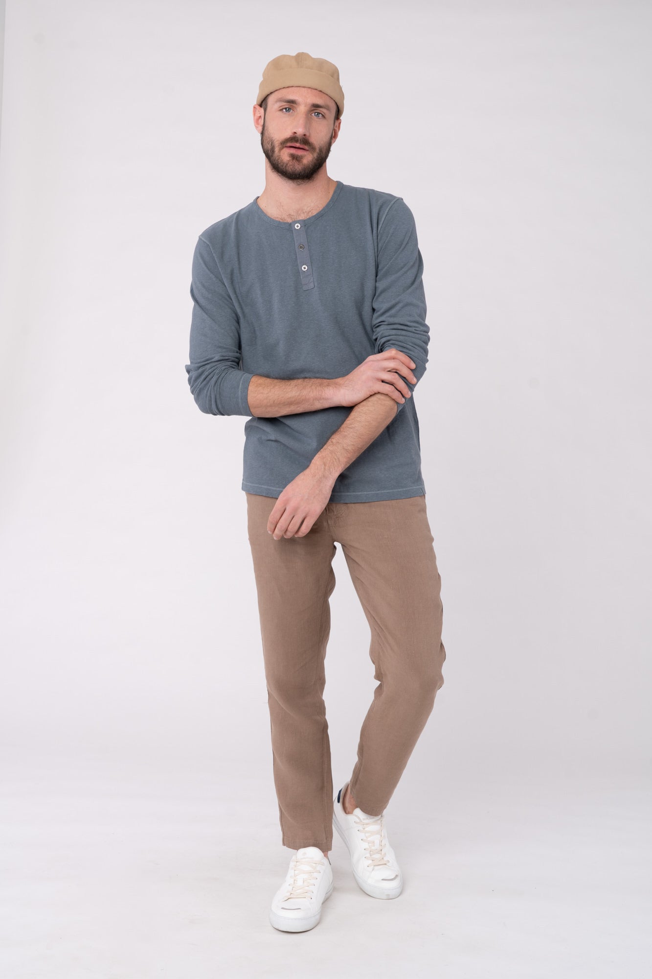 M-DH833-Longsleeve-Henley-Tutan-Vorne4