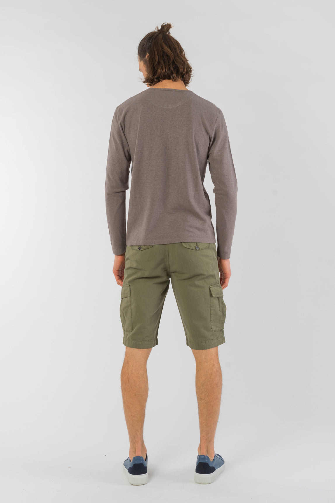 M-DH833OEB-Henley-Longsleeve-aus-Hanf-Bio-Baumwolle-Oekomode-Herren-FIDO-Taupe-Vorne1