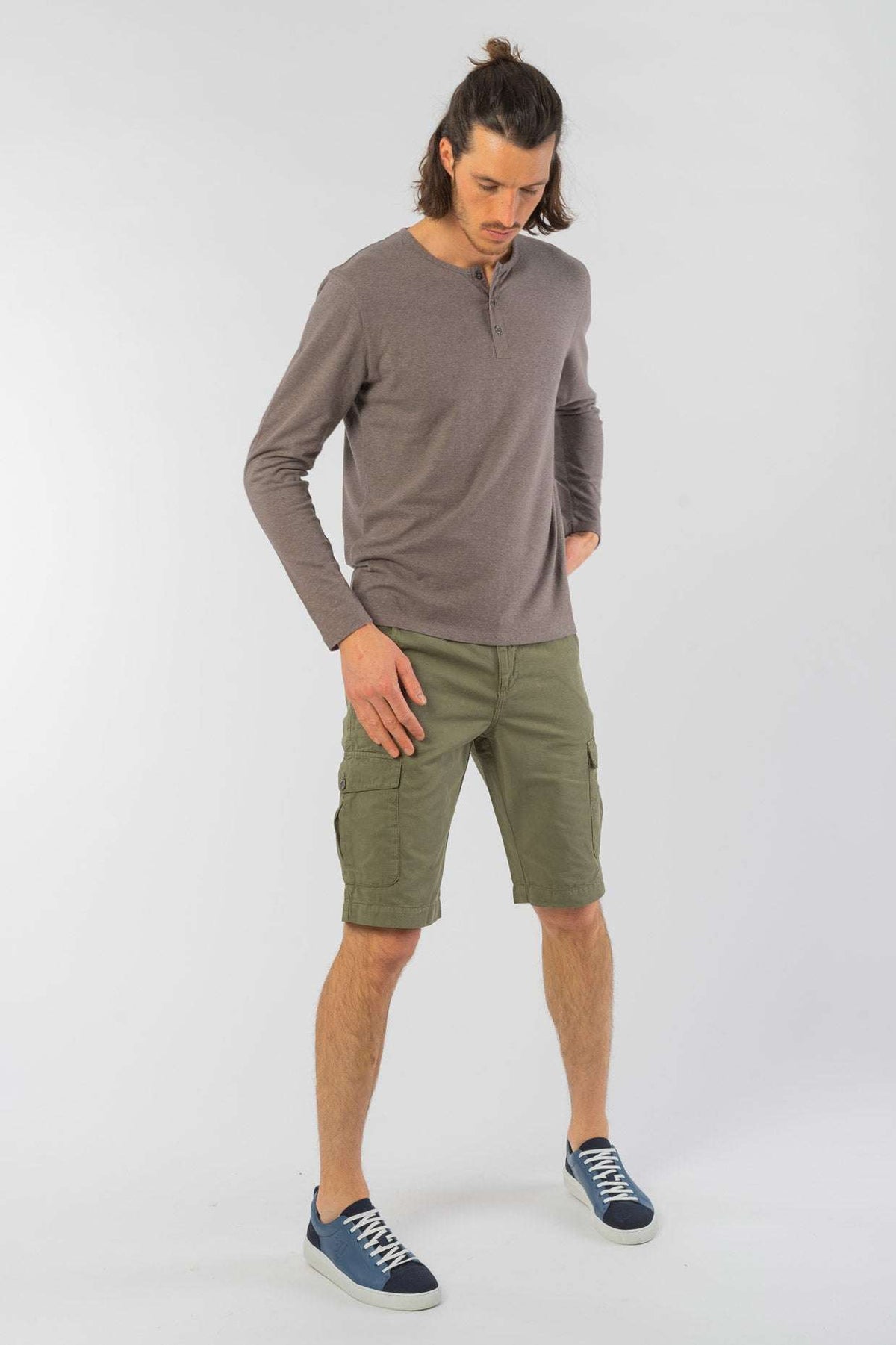 M-DH833OEB-Henley-Longsleeve-aus-Hanf-Bio-Baumwolle-Oekomode-Herren-FIDO-Taupe-Vorne4