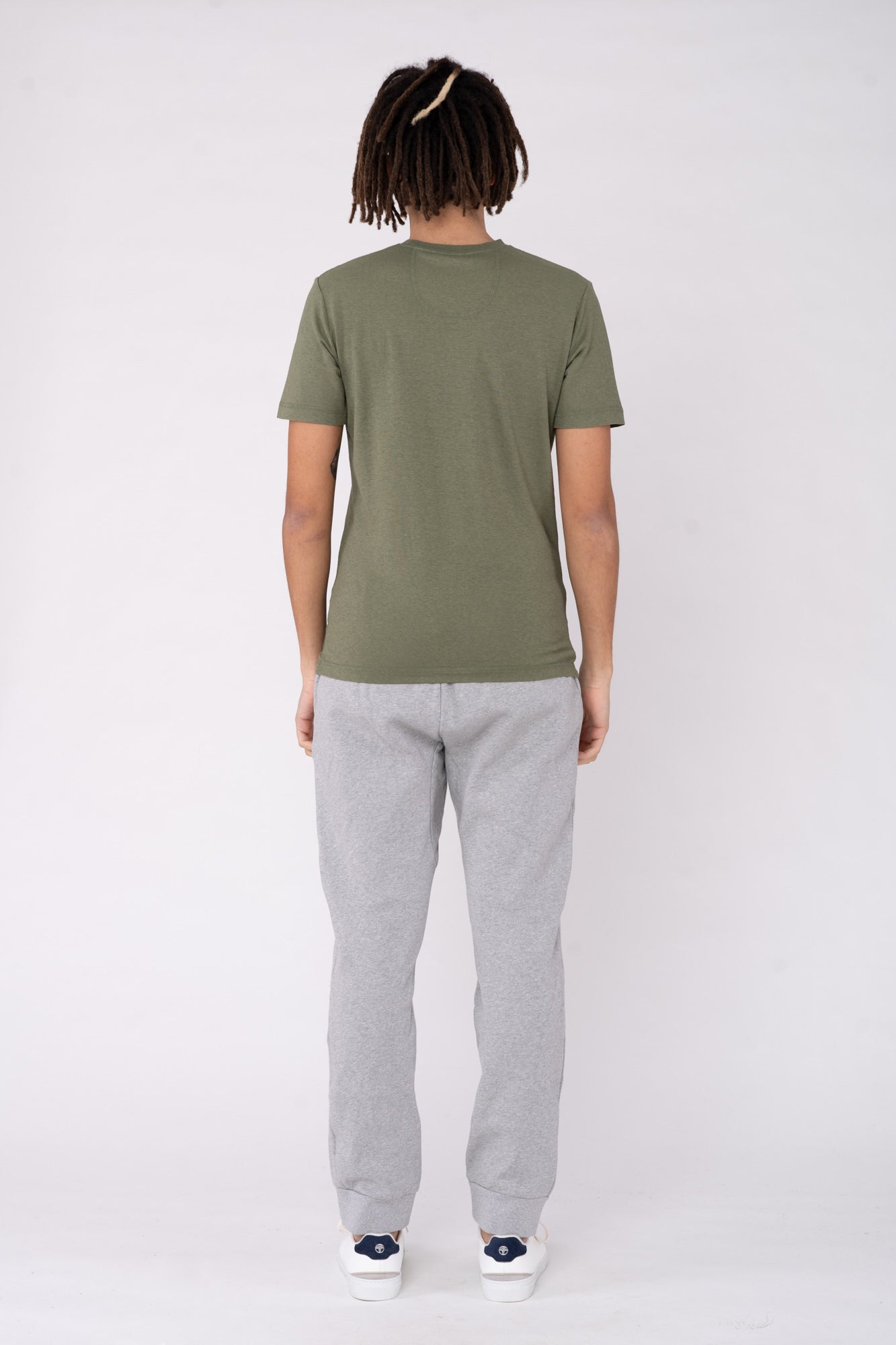 M-DH841OEB-Slim-Fit-T-Shirt-aus-Hanf-Bio-Baumwolle-Bio-Klamotten-DOMITIUS-Herb-Vorne1