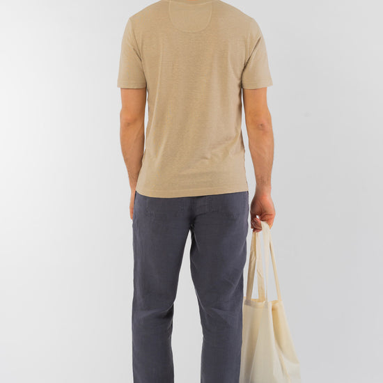 M-DH841OEB-Slim-Fit-T-Shirt-aus-Hanf-Bio-Baumwolle-Fairtrade-Kleidung-Herren-DOMITIUS-Gobi-Vorne1