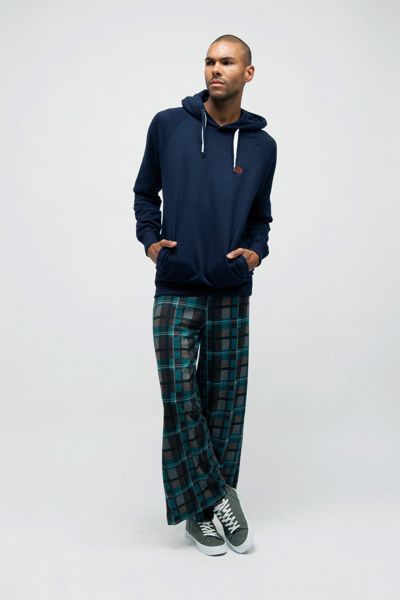 M-EP60P-Bio-Pullover-mit-Kapuze-Maenner-und-Herren-Navy-Blue-Vorne