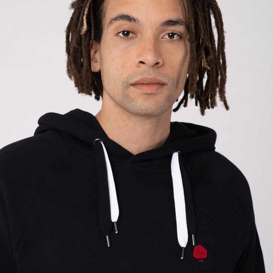 M-EP60P-Black-Hoodie-mit-Kapuze-Bio-Baumwolle-Fair-Vorne3