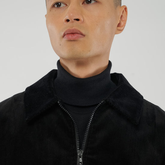 M-GB1287-Piet-Turtleneck-Sweater-aus-Bio-Baumwolle-Faire-Klamotten-Herren-ZOBISTO-Black-Detail