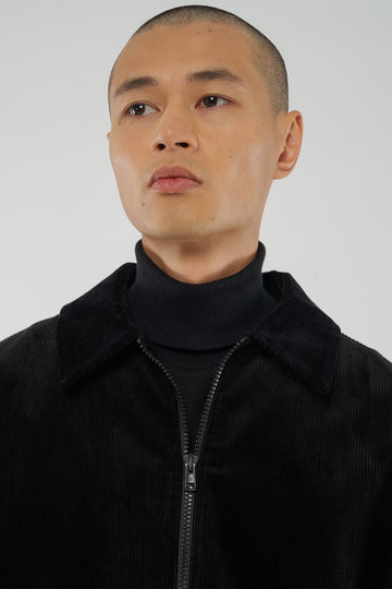M-GB1287-Piet-Turtleneck-Sweater-aus-Bio-Baumwolle-Faire-Klamotten-Herren-ZOBISTO-Black-Detail