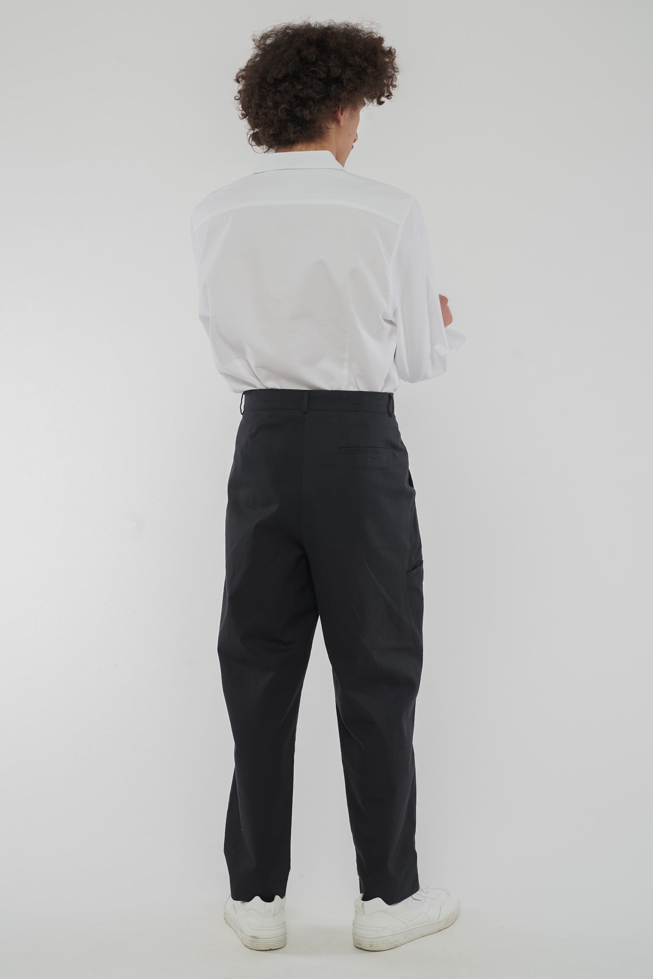 M-GB1304-JONTE-Chinohose-aus-Bio-Baumwolle-Fair-Trade-Herren-WELASCO-Black-Hinten