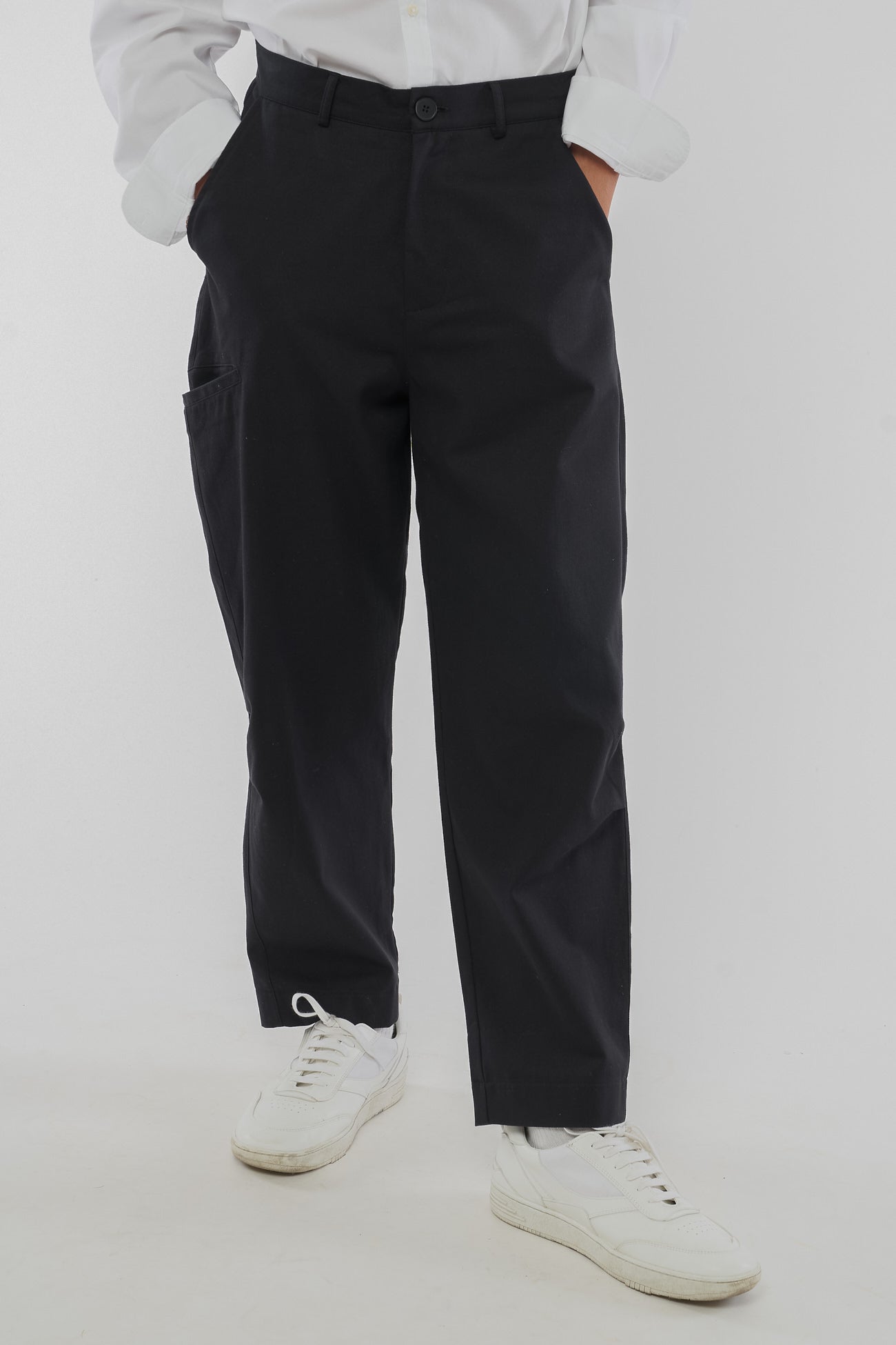 M-GB1304-JONTE-Chinohose-aus-Bio-Baumwolle-Fair-Trade-Herren-WELASCO-Black-Vorne4