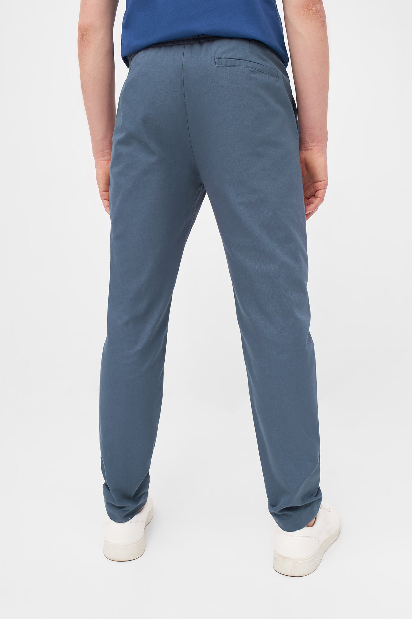 M-GB1620-ERIC-Hose-aus-Bio-Baumwolle-Oekokleidung-FREUKAN-Stone-Blue-Vorne2