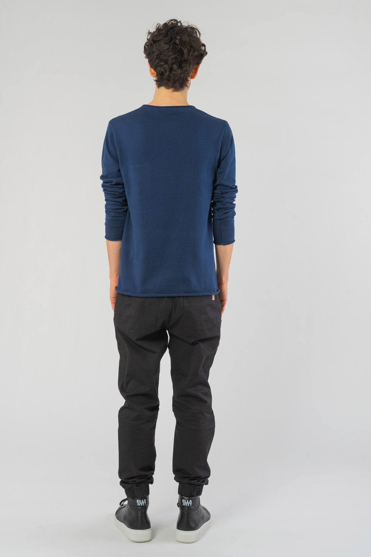 M-M121-K07-Light-Knit-Crew-Neck-aus-Bio-Baumwolle-Natuerliche-Mode-Herren-MARSILIO-Dark-summer-blue-Vorne3