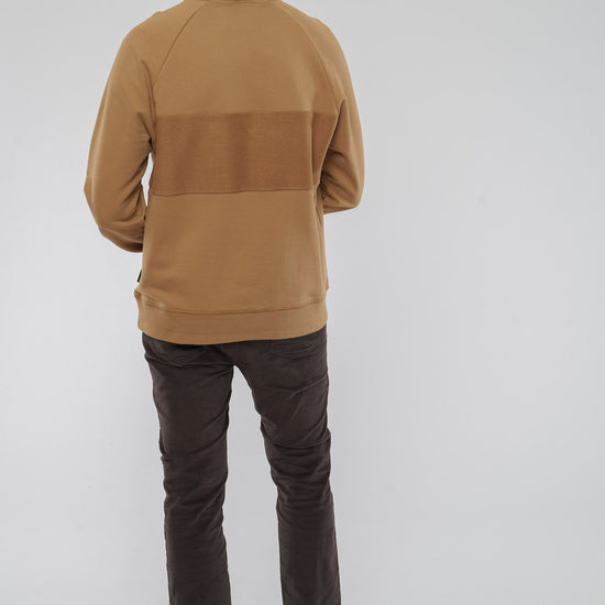 M-M221-07-B03-CHERVIL-Sweatshirt-aus-Bio-Baumwolle-Fair-Trade-Fashion-Herren-CERIO-BrownSugar-Hinten