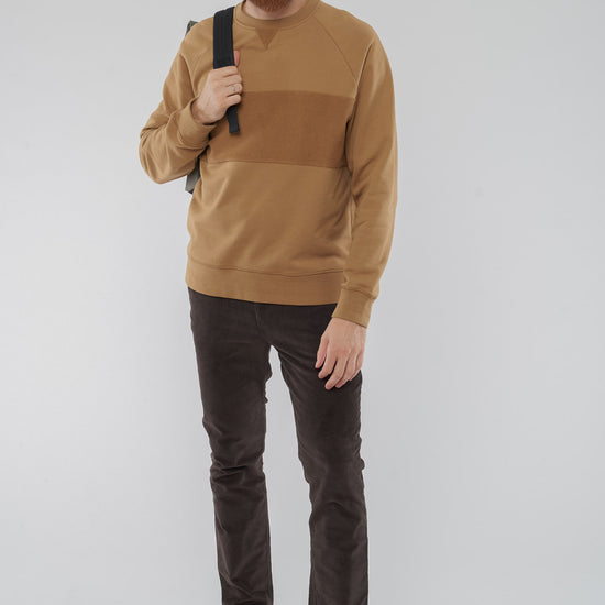 M-M221-07-B03-CHERVIL-Sweatshirt-aus-Bio-Baumwolle-Fair-Trade-Fashion-Herren-CERIO-BrownSugar-Vorne
