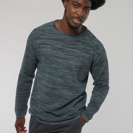 M-M221-K07-I09-FICUS-Knit-Crewneck-aus-Bio-Baumwolle-Biologische-Kleidung-Herren-VIBULA-LakeGreen-DarkNavy-Vorne