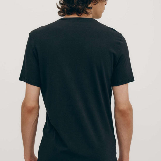 M-OB230001-Soft-Touch-Tee-aus-Tencel-Bio-Faire-Kleidung-SOFT-TOUCH-Black-Vorne