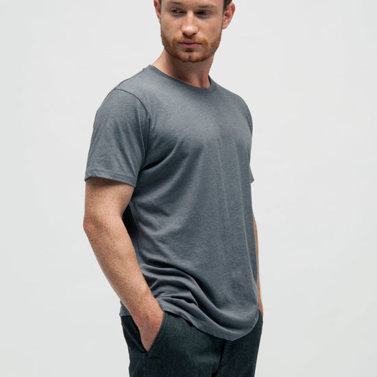 M-SA01-Recyceltes-T-Shirt-Bio-Maenner-Shirt-Melange-Heather-Detail