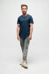 M-SA01-Recyceltes-T-Shirt-Bio-Maenner-Shirt-Melange-Navy-Vorne