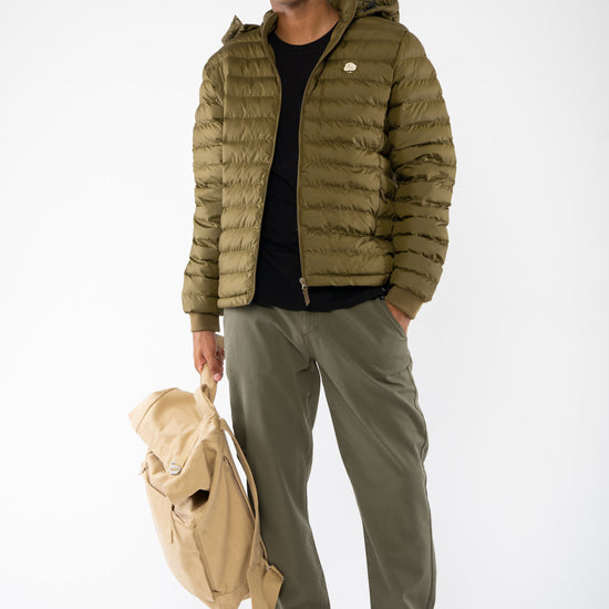 M-STJM837-Lange-Daunenjacke-aus-Recyceltem-Polyester-Bio-Mode-PONYES-British-Khaki-Style