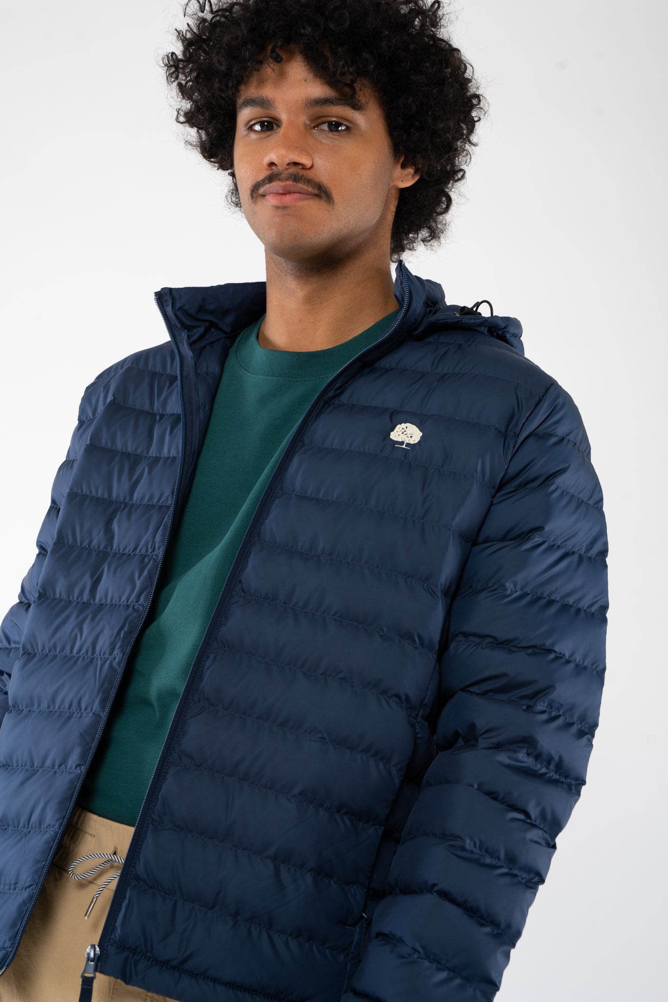 M-STJM837-Lange-Daunenjacke-aus-Recyceltem-Polyester-Bio-Mode-PONYES-French-Navy-Vorne
