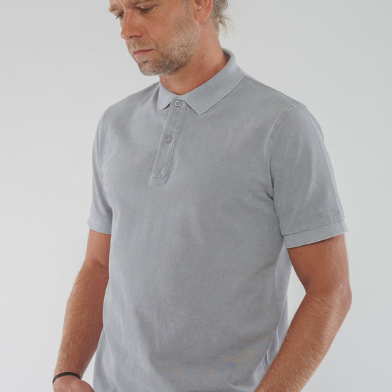 M-STPU335-Polo-Maenner-Faire-Mode-Dyed-Aged-Grey-Vorne2