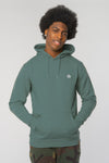 M-STSU177-Standard-Hoodie-aus-Bio-Baumwolle-Bio-Sweatshirts-IPERIO-Green-Bay-Vorne2