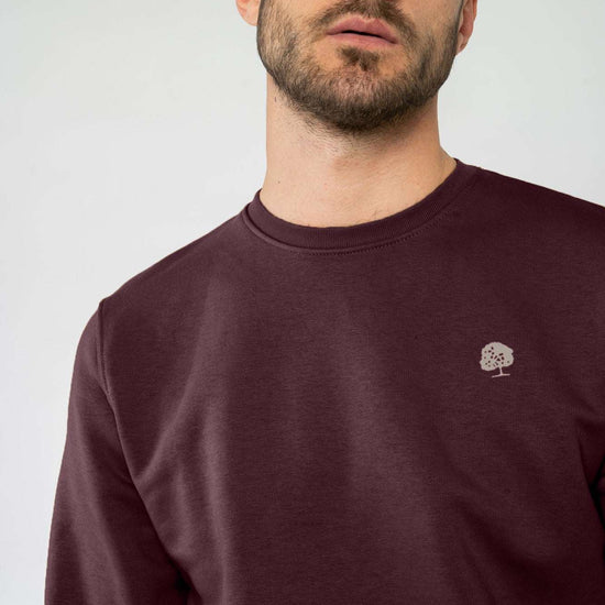 M-STSU178-Standard-Sweatshirt-aus-Bio-Baumwolle-Zertifizierte-Mode-CUCUNA-Red-Brown-Vorne2