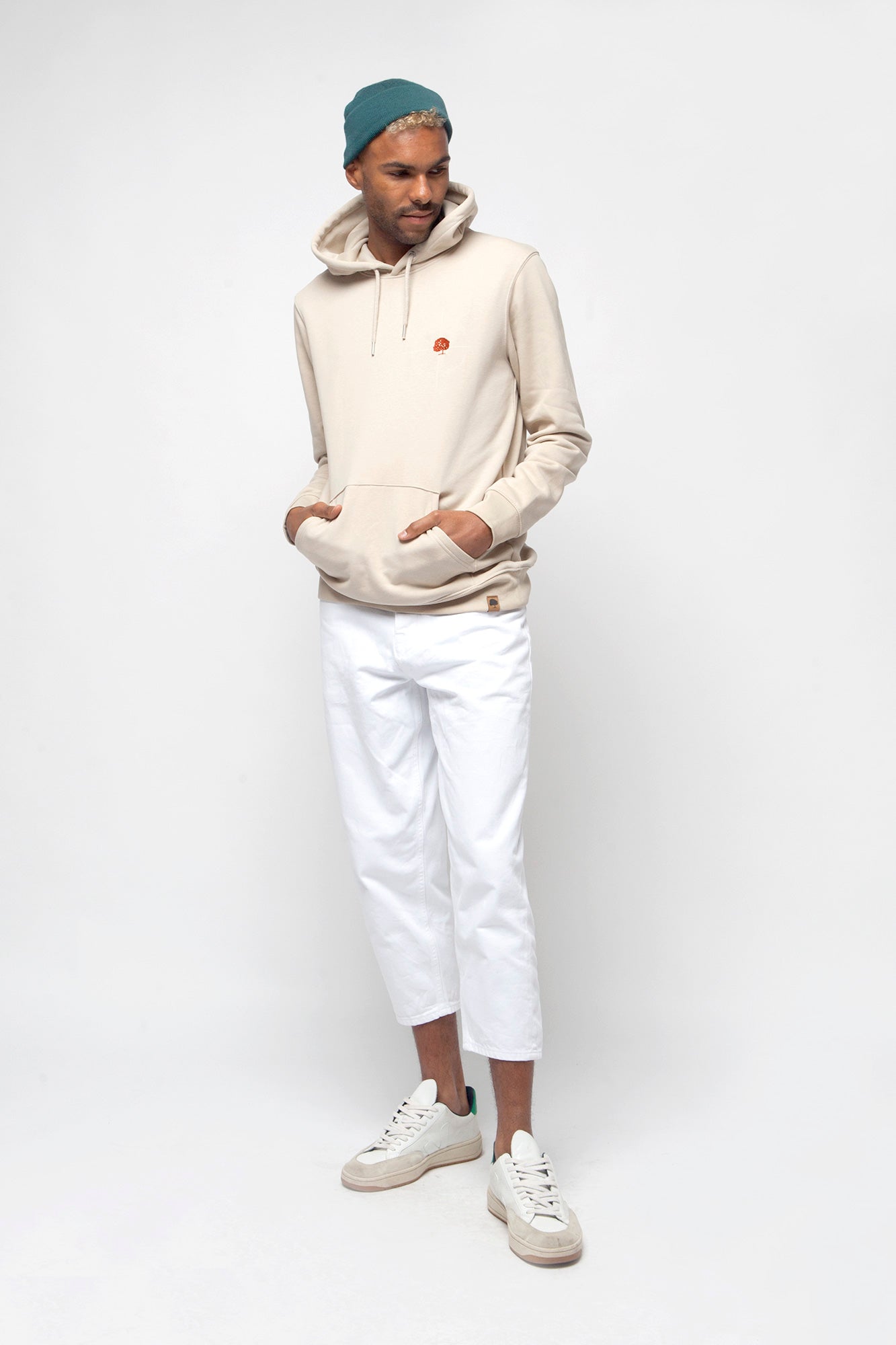M-STSU822-Standard-Hoodie-Herbst-Desert-Dust-Vorne