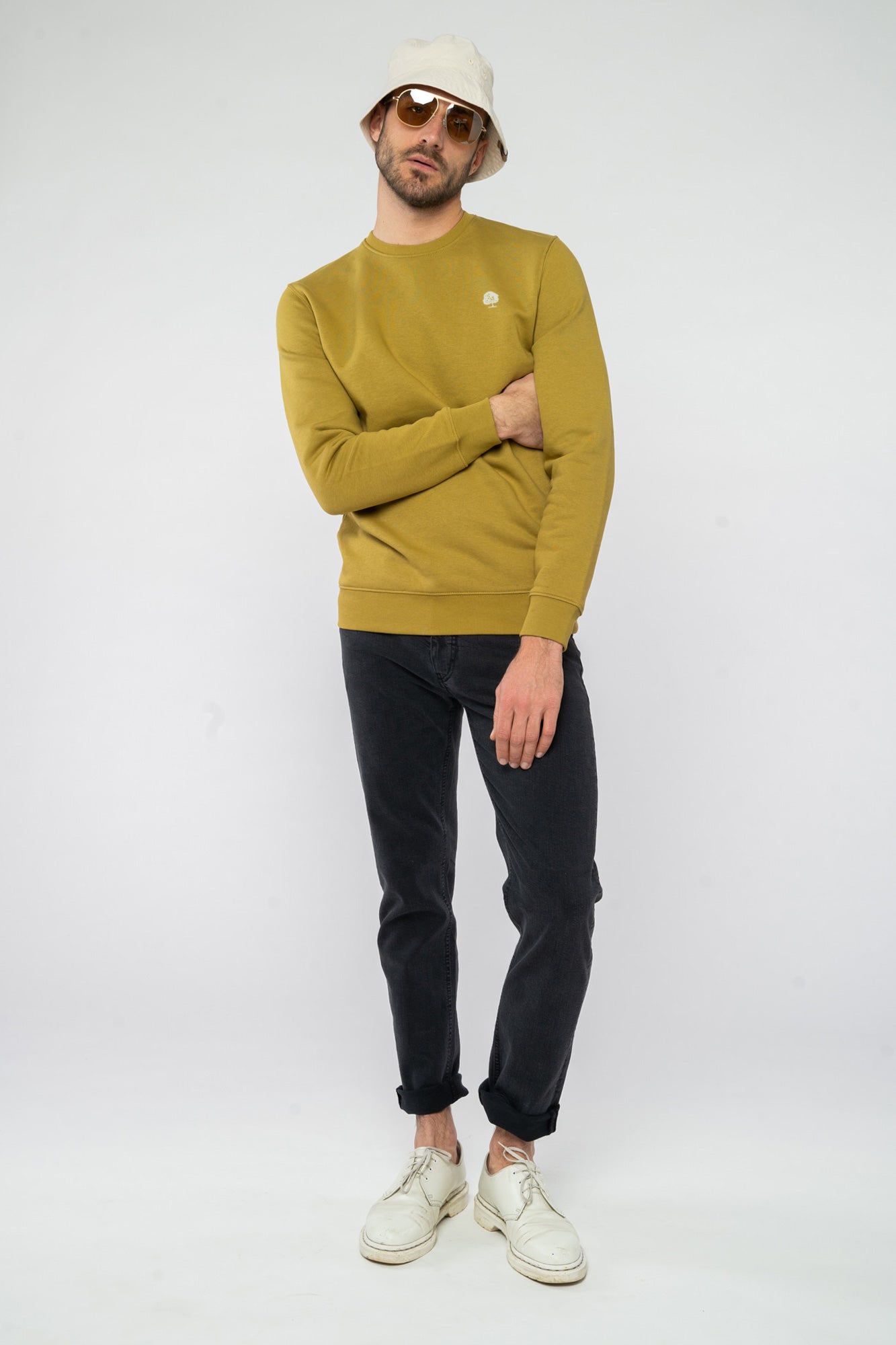 M-STSU823-Sweatshirt-Olive-Oil