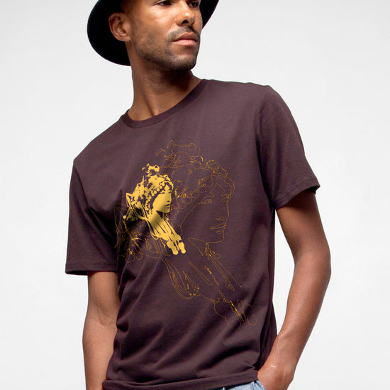 M-STTU169-Basic-T-Shirt-aus-Bio-Baumwolle-mit-Druck-Asian-Woman-Red-Brown-Model