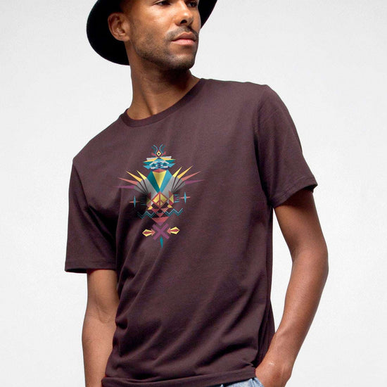 M-STTU169-T-Shirt-aus-Bio-Baumwolle-mit-Druck-Bird-of-Peace-Red-Brown-Model