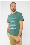 M-STTU169-T-Shirt-aus-Bio-Baumwolle-mit-Druck-Sound-of-of-the-ocean-Green-Bay-Model