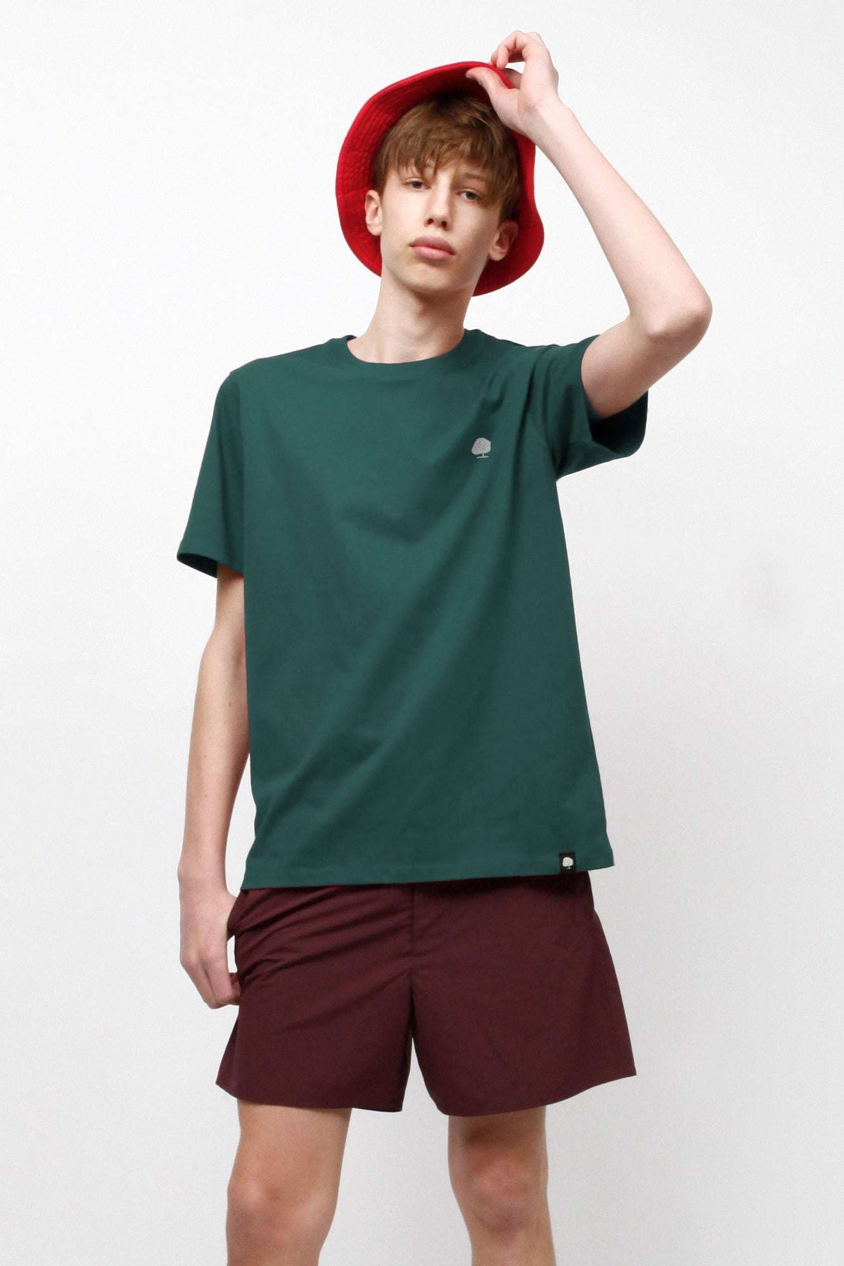 M-STTU171-Heavy-T-Shirt-mit-Stickerei-aus-Bio-Baumwolle-Mode-Oekologisch-YUCIO-Glazed-Green-Vorne5