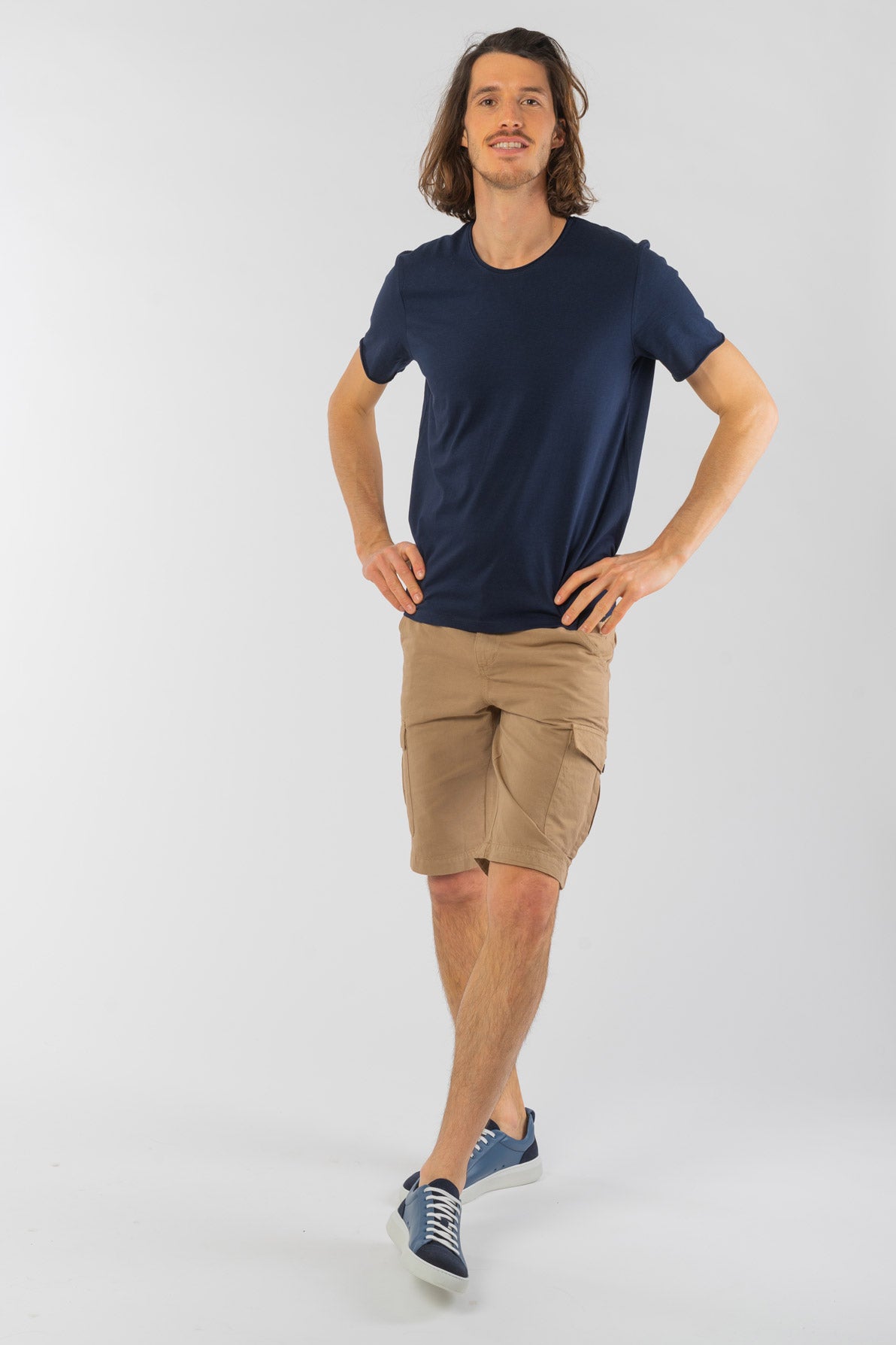 M-STTU647-T-Shirt-mit-offenem-Saum-aus-Bio-Baumwolle-Naturmode-Online-Herren-SENECA-French-Navy-Vorne4
